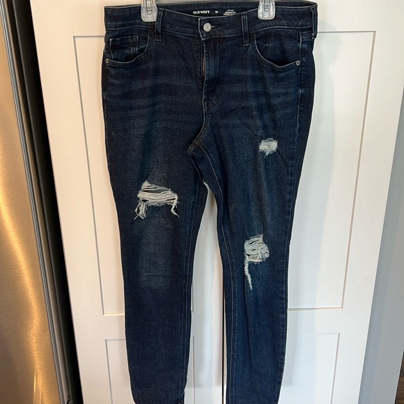 Old navy mid rise rockstar super skinny jeans - Picture 1 of 3